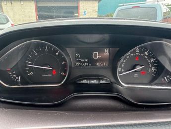 PEUGEOT 2008 1.6 e-HDi Active SUV 5dr Diesel EGC Euro 5 (s/s) (92 ps)