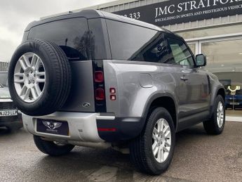 LAND ROVER DEFENDER 3.0 D250 MHEV SE SUV 3dr Diesel Auto 4WD Euro 6 (s/s) (250 ps)