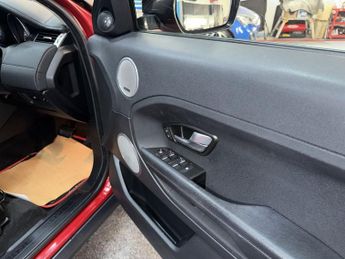 LAND ROVER RANGE ROVER EVOQUE 2.2 SD4 PURE TECH AUTOMATIC 190ps AWD STUNNING EXAMPLE