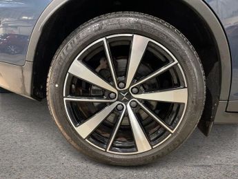 POLESTAR POLESTAR 2 Single Motor 64kWh Standard Range Fastback 5dr Electric Auto FWD