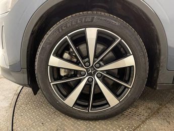 POLESTAR POLESTAR 2 Single Motor 64kWh Standard Range Fastback 5dr Electric Auto FWD