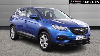 Vauxhall Grandland 1.2 Turbo GPF SE SUV 5dr Petrol Manual Euro 6 (s/s) (130 ps)