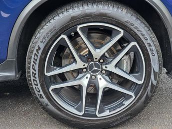 MERCEDES-BENZ GLC 4.0 GLC63 V8 BiTurbo AMG (Premium) Coupe 5dr Petrol SpdS MCT 4MA