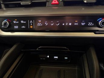 KIA SPORTAGE 1.6 h T-GDi GT-Line S SUV 5dr Petrol Hybrid Auto Euro 6 (s/s) (2