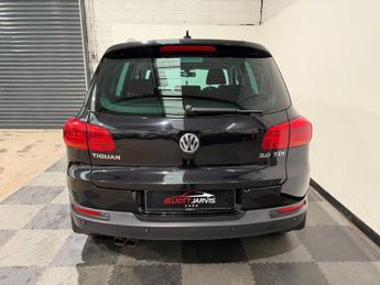 VOLKSWAGEN TIGUAN 2.0 TDI BlueMotion Tech Match SUV 5dr Diesel DSG 4WD Euro 6 (s/s