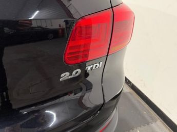 VOLKSWAGEN TIGUAN 2.0 TDI BlueMotion Tech Match SUV 5dr Diesel DSG 4WD Euro 6 (s/s