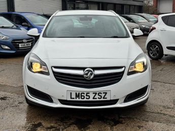VAUXHALL INSIGNIA 1.6 CDTi Tech Line Sports Tourer 5dr Diesel Auto Euro 6 (136 ps)