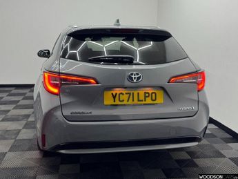 TOYOTA COROLLA 1.8 VVT-h GPF Design Touring Sports 5dr Petrol Hybrid CVT Euro 6