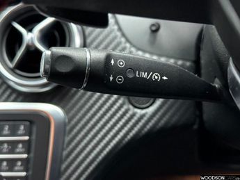 MERCEDES-BENZ A-CLASS 1.6 A180 AMG Line (Premium Plus) Hatchback 5dr Petrol 7G-DCT Eur