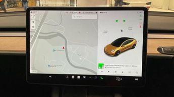 TESLA Model 3 Standard Range Plus Saloon 4dr Electric Auto RWD (241 bhp)