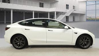 TESLA Model 3 Standard Range Plus Saloon 4dr Electric Auto RWD (241 bhp)