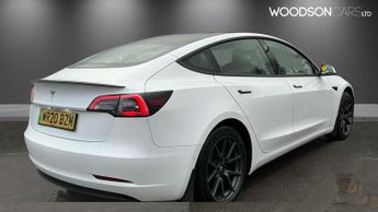 TESLA Model 3 Standard Range Plus Saloon 4dr Electric Auto RWD (241 bhp)