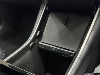 TESLA Model 3 Standard Range Plus Saloon 4dr Electric Auto RWD (241 bhp)