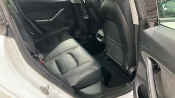 TESLA Model 3 Standard Range Plus Saloon 4dr Electric Auto RWD (241 bhp)