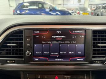 SEAT LEON 1.6 TDI SE Dynamic Hatchback 5dr Diesel DSG Euro 6 (s/s) (115 ps