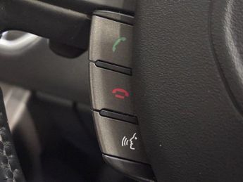 LAND ROVER RANGE ROVER EVOQUE 2.0 TD4 Landmark SUV 5dr Diesel Auto in Grey 4WD Euro 6