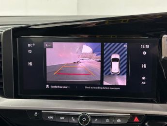 VAUXHALL MOKKA ELECTRIC 50kWh Elite Premium SUV 5dr Electric Auto (136 ps)