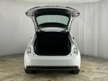 AUDI A1 1.4 TFSI S line Hatchback 3dr Petrol S Tronic Euro 6 (s/s) (125 