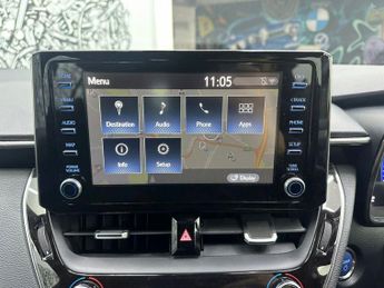 TOYOTA COROLLA 1.8 VVT-h Icon Tech Hatchback 5dr Petrol Hybrid CVT Euro 6 (s/s)