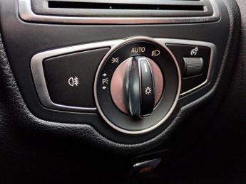 MERCEDES-BENZ C-CLASS 1.5 C200 MHEV AMG Line Coupe 2dr Petrol G-Tronic+ Euro 6 (s/s) (