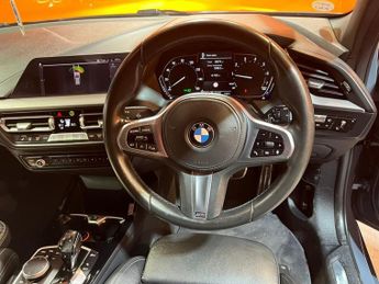 BMW 1 SERIES 1.5 118i M Sport Hatchback 5dr Petrol DCT Euro 6 (s/s) (140 ps)