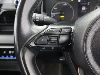 TOYOTA YARIS 1.5 VVT-h Icon Hatchback 5dr Petrol Hybrid E-CVT Euro 6 (s/s) (1