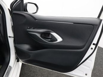 TOYOTA YARIS 1.5 VVT-h Icon Hatchback 5dr Petrol Hybrid E-CVT Euro 6 (s/s) (1