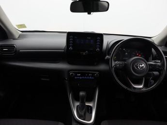 TOYOTA YARIS 1.5 VVT-h Icon Hatchback 5dr Petrol Hybrid E-CVT Euro 6 (s/s) (1