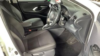 TOYOTA YARIS 1.5 VVT-h Icon Hatchback 5dr Petrol Hybrid E-CVT Euro 6 (s/s) (1