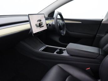 TESLA MODEL Y (Dual Motor) Long Range SUV 5dr Electric Auto 4WDE (384 bhp)