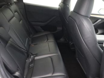 TESLA MODEL Y (Dual Motor) Long Range SUV 5dr Electric Auto 4WDE (384 bhp)