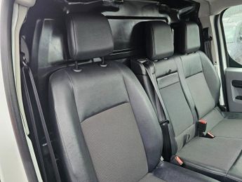 PEUGEOT E-EXPERT White e 1200 75kWh electric panel van, 48,600 miles, ULEZ compli