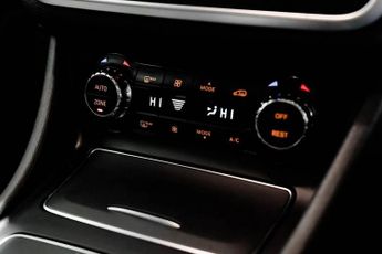 MERCEDES-BENZ CLA 2.1 CLA220d AMG Line Coupe 4dr Diesel 7G-DCT Euro 6 (s/s) (177 p