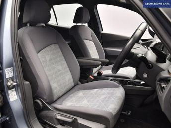 VOLKSWAGEN ID3 Pro 58kWh Life Hatchback 5dr Electric Auto (145 ps)