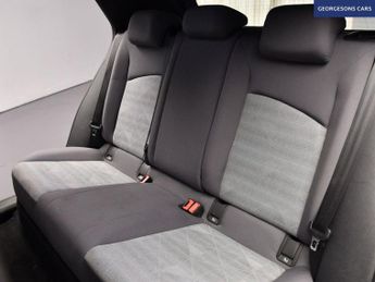 VOLKSWAGEN ID3 Pro 58kWh Life Hatchback 5dr Electric Auto (145 ps)