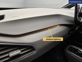 VOLKSWAGEN ID.3 Pro 58kWh Life Hatchback 5dr Electric Auto (145 ps)