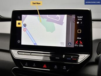 VOLKSWAGEN ID.3 Pro 58kWh Life Hatchback 5dr Electric Auto (145 ps)