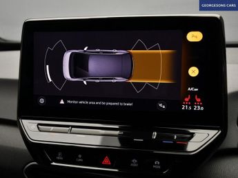 VOLKSWAGEN ID3 Pro 58kWh Life Hatchback 5dr Electric Auto (145 ps)