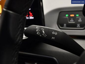 VOLKSWAGEN ID.3 Pro 58kWh Life Hatchback 5dr Electric Auto (145 ps)