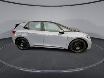 VOLKSWAGEN ID.3 Pro Performance 58kWh Life Hatchback 5dr Electric Auto (204 ps)