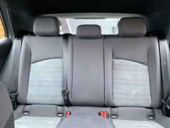 VOLKSWAGEN ID.3 Pro Performance 58kWh Life Hatchback 5dr Electric Auto (204 ps)