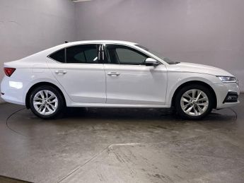 SKODA OCTAVIA 2.0 TDI SE L Hatchback 5dr Diesel DSG Euro 6 (s/s) (150 ps)