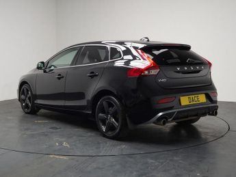 VOLVO V40 1.5 T2 R-Design Edition Hatchback 5dr Petrol Auto Euro 6 (s/s) (