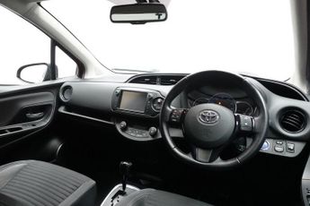 TOYOTA YARIS 1.5 VVT-h Excel Hatchback 5dr Petrol Hybrid E-CVT Euro 6 (s/s) (