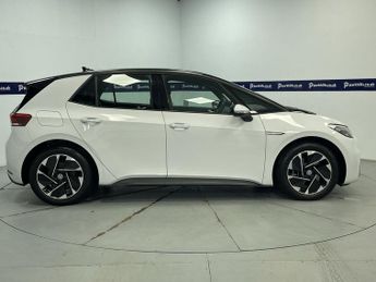 VOLKSWAGEN ID.3 Pro Performance 58kWh Life Hatchback 5dr Electric Auto (204 ps) 