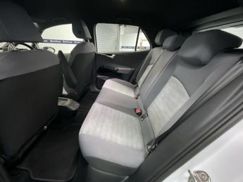 VOLKSWAGEN ID.3 Pro Performance 58kWh Life Hatchback 5dr Electric Auto (204 ps) 
