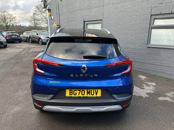 RENAULT CAPTUR 1.0 TCe Iconic SUV 5dr Petrol Manual Euro 6 (s/s) (100 ps)