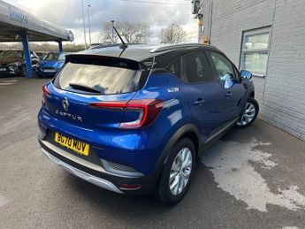 RENAULT CAPTUR 1.0 TCe Iconic SUV 5dr Petrol Manual Euro 6 (s/s) (100 ps)