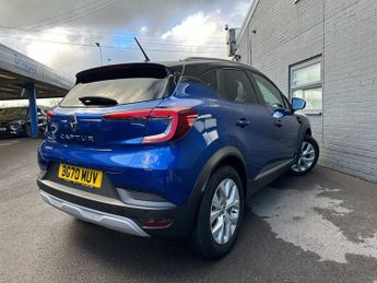 RENAULT CAPTUR 1.0 TCe Iconic SUV 5dr Petrol Manual Euro 6 (s/s) (100 ps)