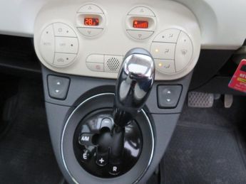 FIAT 500 1.2 Lounge Hatchback 3dr Petrol Dualogic Euro 6 (s/s) (69 bhp)